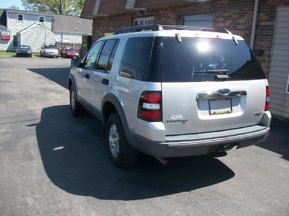 Ford Explorer 2006 photo 1