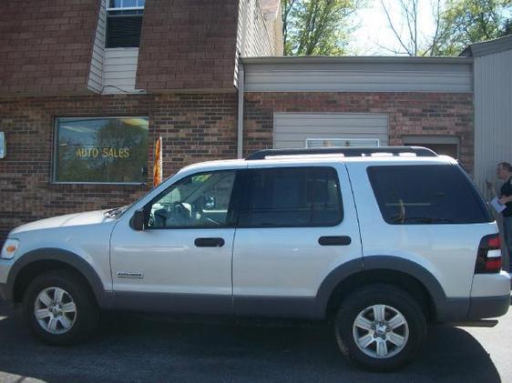 Ford Explorer 2006 photo 4