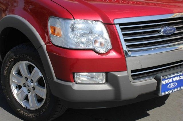 Ford Explorer 2006 photo 4