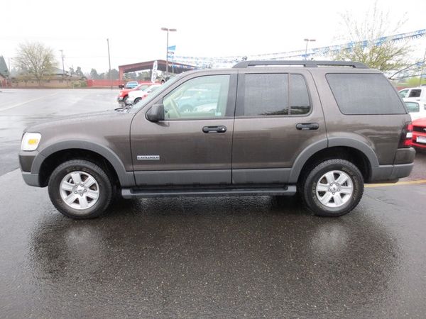 Ford Explorer 2006 photo 1
