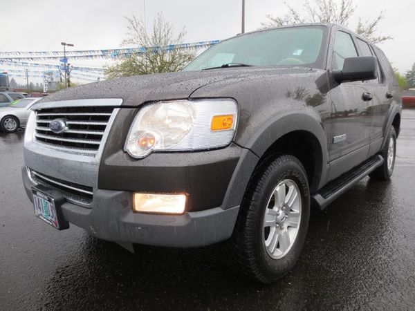 Ford Explorer 2006 photo 2