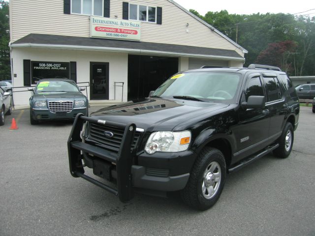Ford Explorer 2006 photo 2