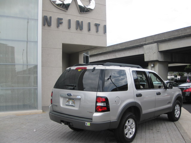 Ford Explorer 2006 photo 2