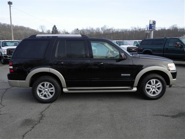 Ford Explorer 2006 photo 2