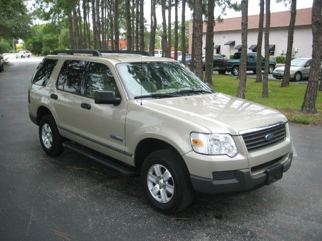 Ford Explorer 2006 photo 16