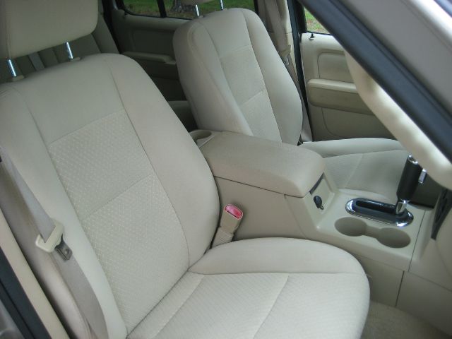 Ford Explorer 2006 photo 9
