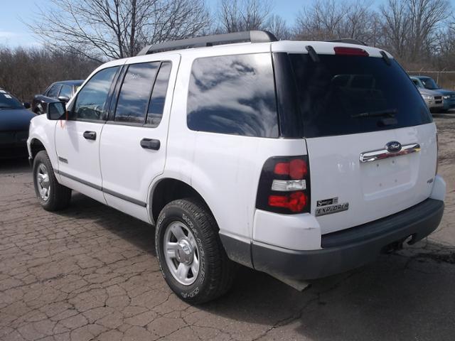 Ford Explorer 2006 photo 4