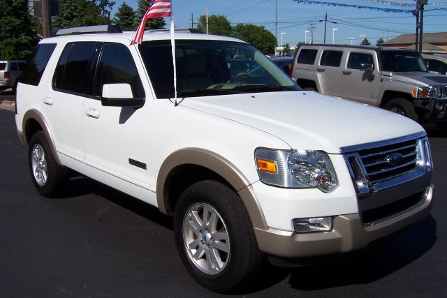 Ford Explorer 2006 photo 2