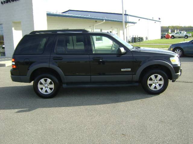 Ford Explorer 2006 photo 1