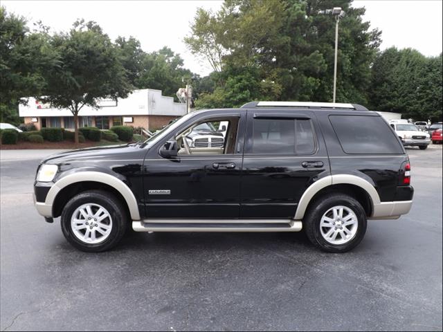 Ford Explorer 2006 photo 2