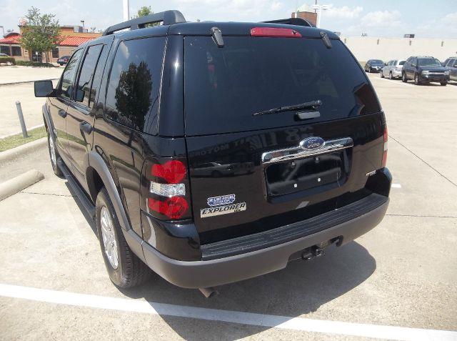 Ford Explorer LT EXT 15 SUV