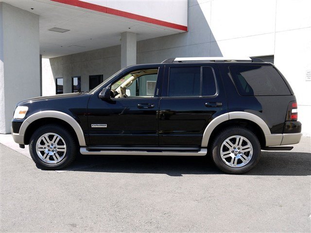 Ford Explorer 2006 photo 1