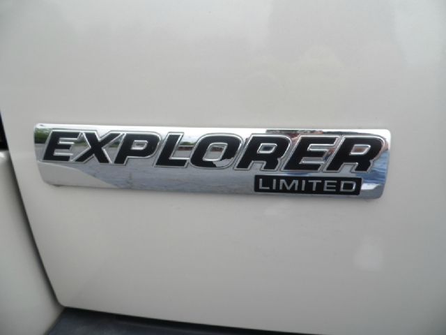 Ford Explorer 2006 photo 3