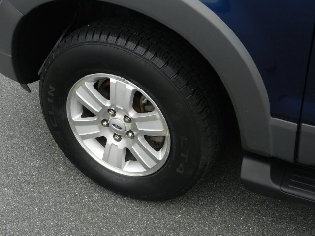 Ford Explorer 2006 photo 3