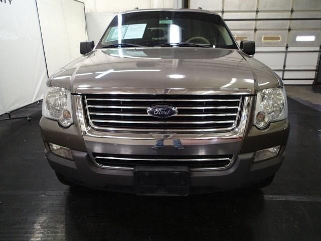 Ford Explorer 2006 photo 4