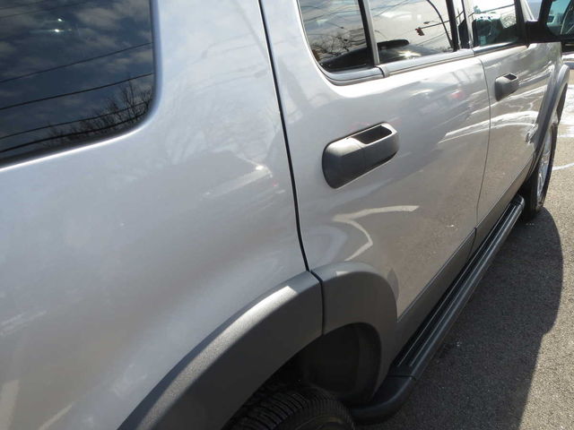 Ford Explorer 2006 photo 3