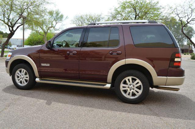 Ford Explorer 2006 photo 1