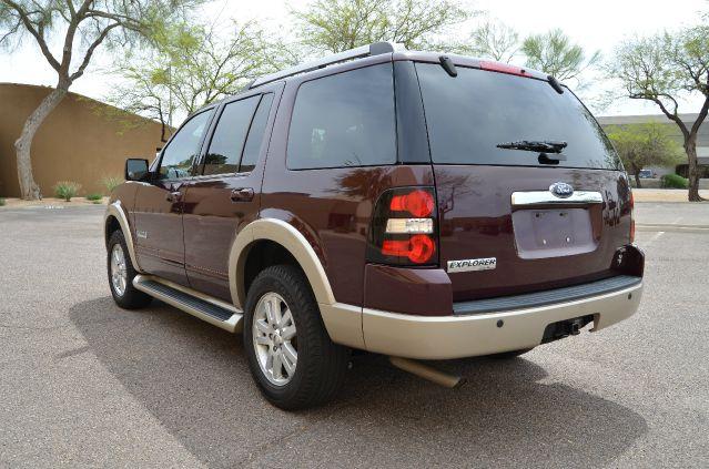 Ford Explorer 2006 photo 2