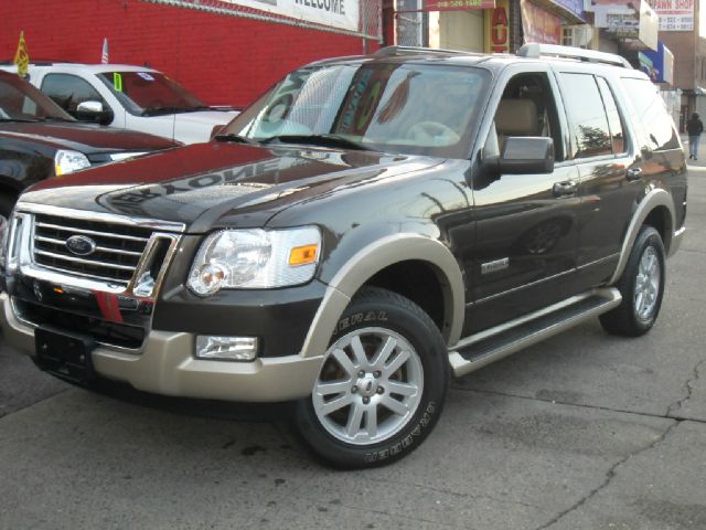 Ford Explorer 2006 photo 1