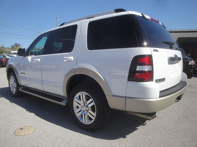 Ford Explorer 2006 photo 4
