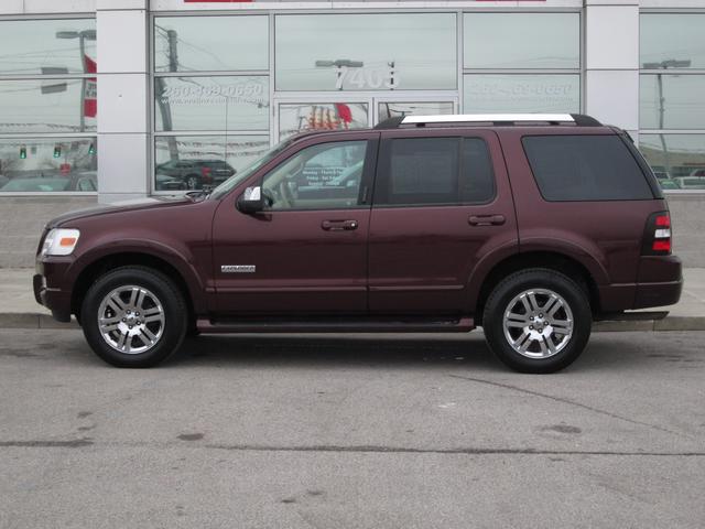 Ford Explorer 2006 photo 2
