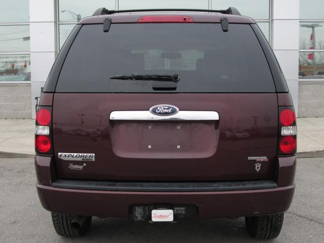 Ford Explorer 2006 photo 3