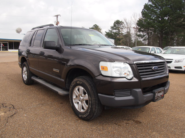 Ford Explorer 2006 photo 4