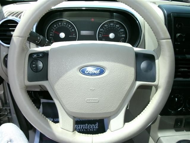 Ford Explorer 2006 photo 11