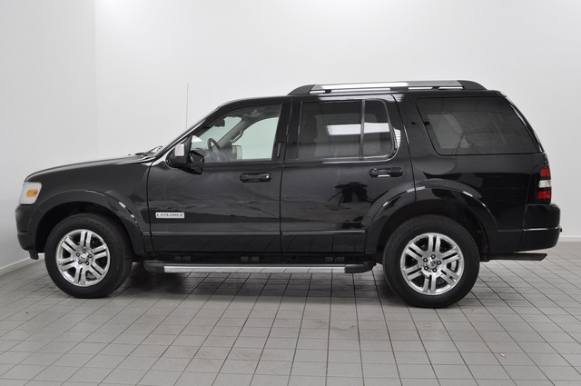 Ford Explorer 2006 photo 2
