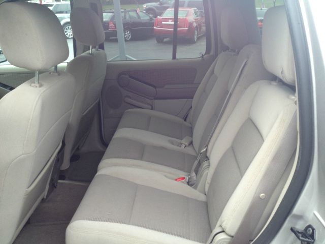 Ford Explorer 2006 photo 5