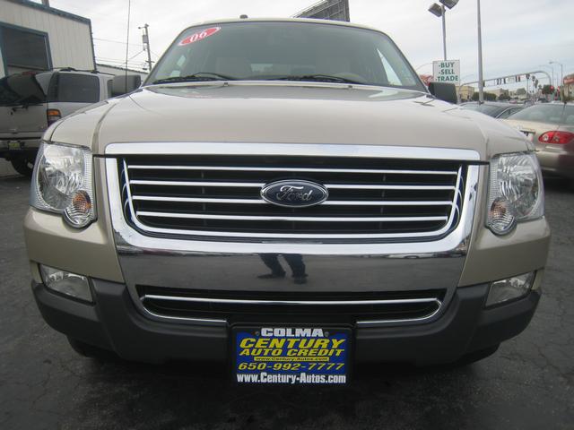 Ford Explorer 2006 photo 1