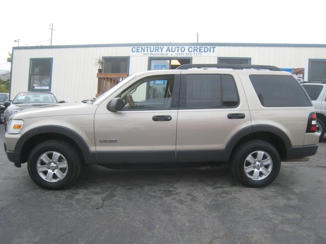 Ford Explorer 2006 photo 4
