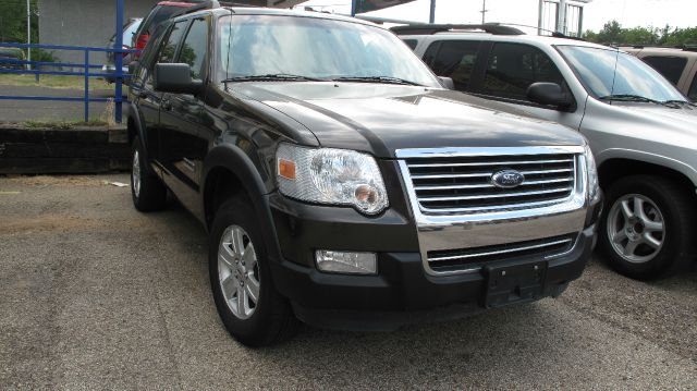 Ford Explorer LT EXT 15 SUV