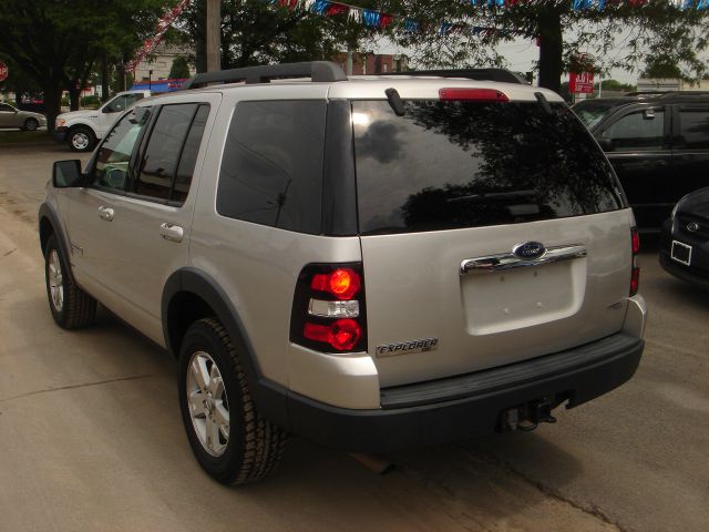 Ford Explorer 2007 photo 2