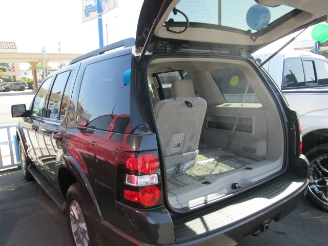 Ford Explorer 2007 photo 2