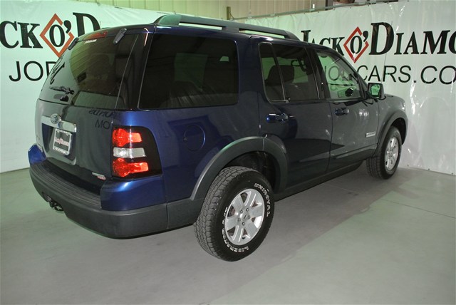 Ford Explorer 2007 photo 3