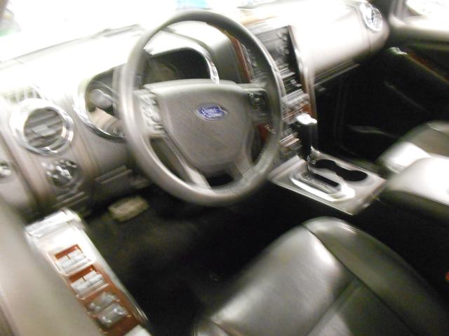Ford Explorer 2007 photo 2
