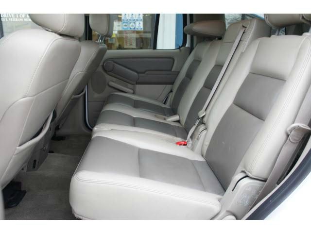 Ford Explorer 2007 photo 2