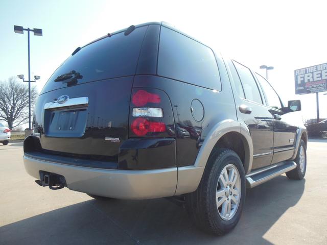 Ford Explorer 2007 photo 2