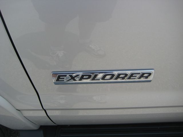 Ford Explorer 2007 photo 11