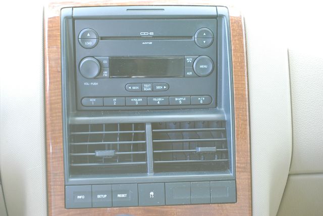 Ford Explorer 2007 photo 10