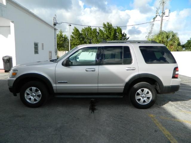Ford Explorer 2007 photo 2