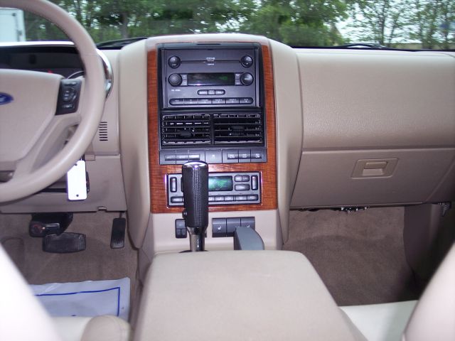 Ford Explorer 2007 photo 4