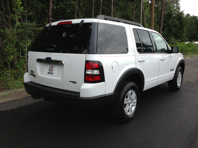 Ford Explorer 2007 photo 1