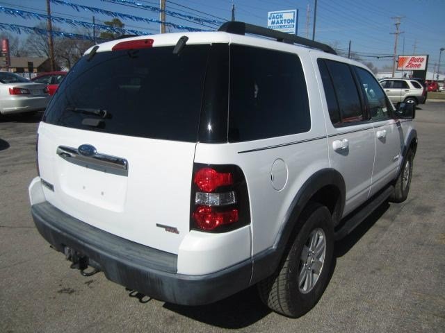 Ford Explorer 2007 photo 1