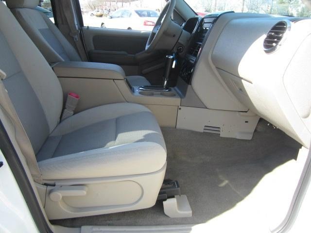 Ford Explorer 2007 photo 3
