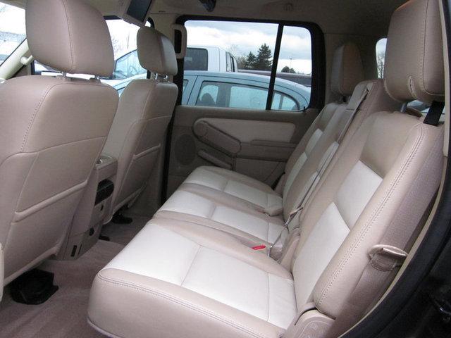 Ford Explorer 2007 photo 1