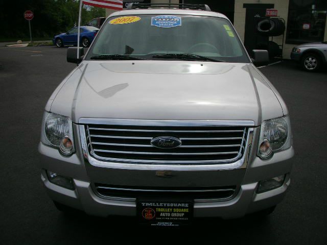 Ford Explorer GXL SUV