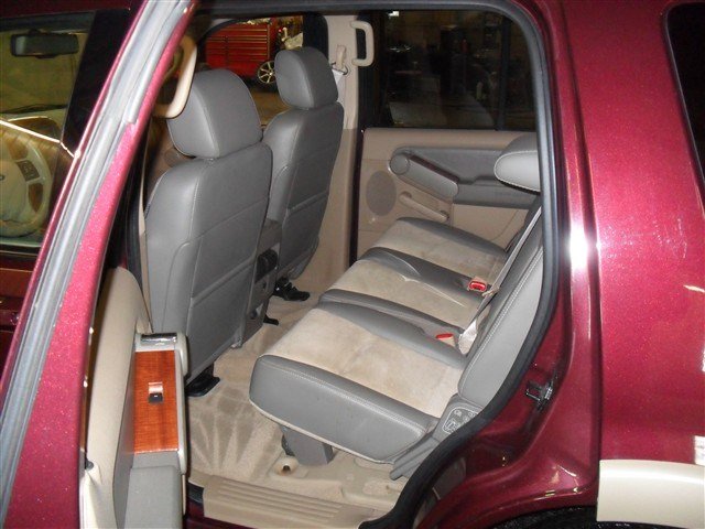 Ford Explorer 2007 photo 2