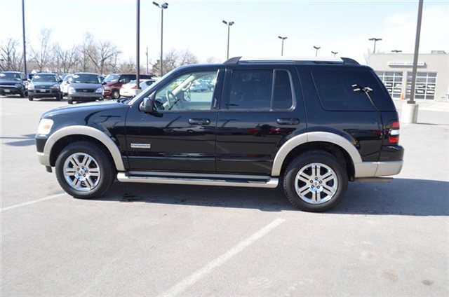 Ford Explorer 2007 photo 2